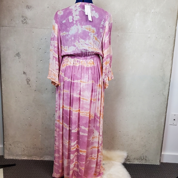 Young fabulous & broke tie dye dress size small - Picture 9 of 13